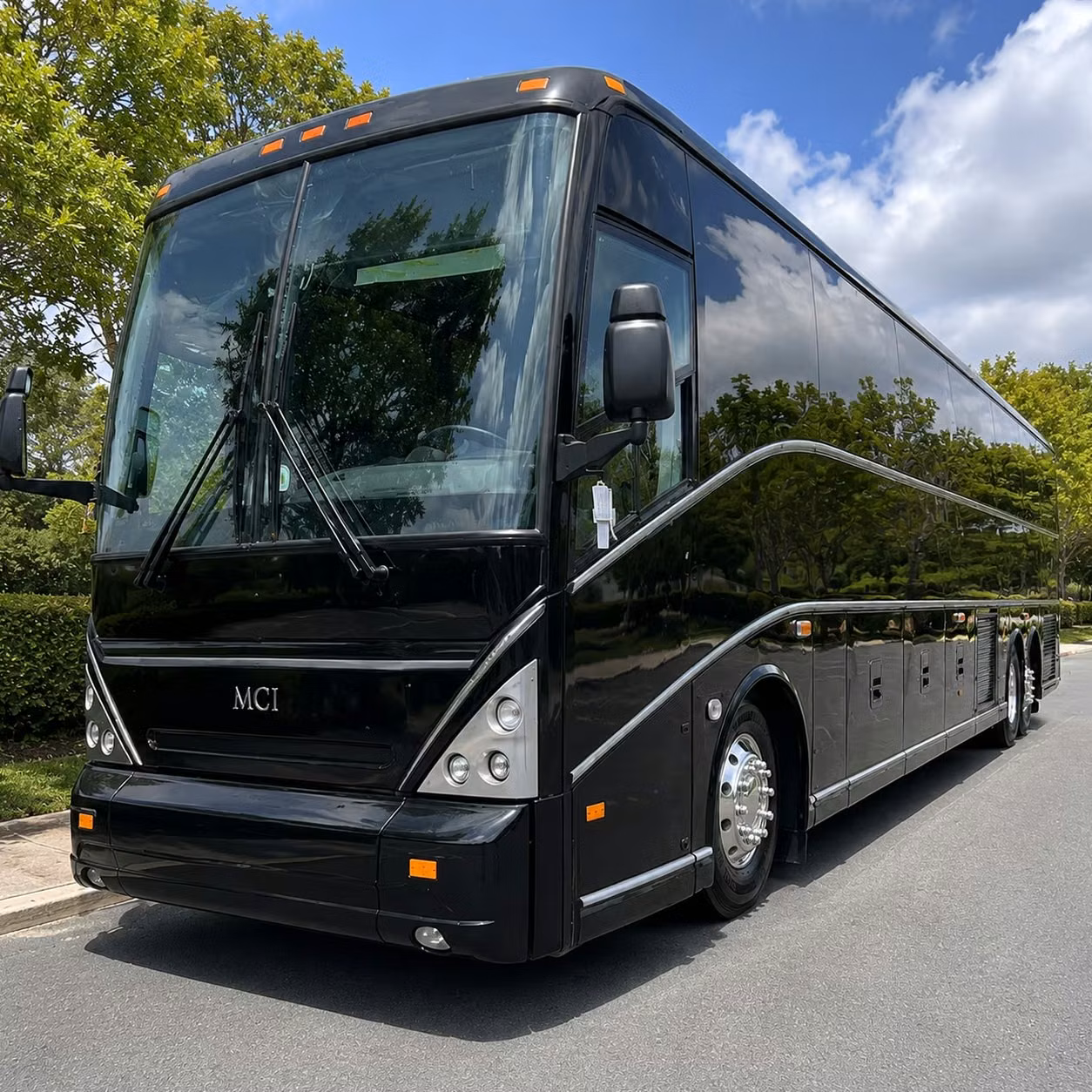 a corporate event bus rental in inglewood built around your schedule