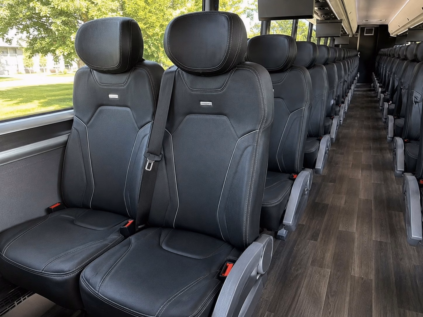 charterbusrentalinglewoodca com is the easiest way to rent a kia forum bus for concerts and boxing events